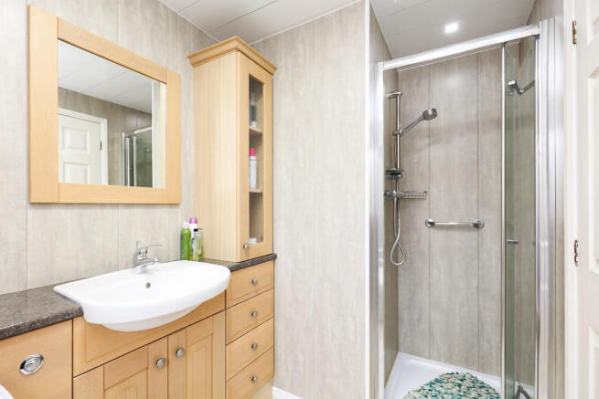 En Suite - Bedroo...