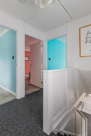King Wood Close 1-10.jpg