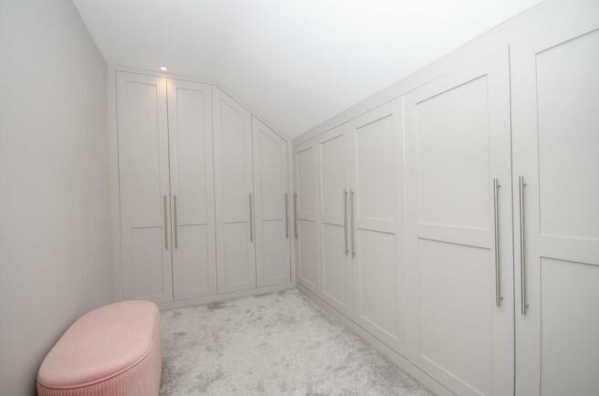 Dressing room.jpg