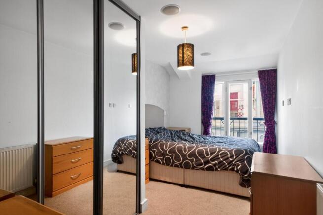 1 bed Apartment for sale Image 5