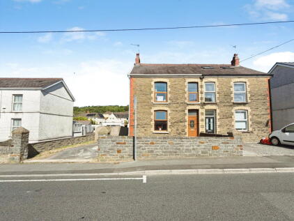 Swansea Road, Pontardawe, Swansea, SA8 4BT