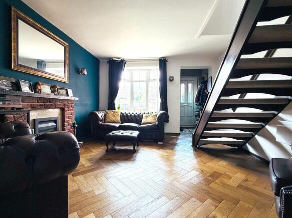 2 bed Semi-Detached for sale Image 8