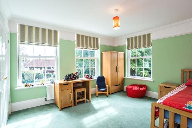 8235505-interior23-8
