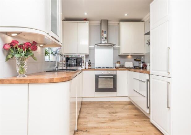 Fitted Dining Kitchen: