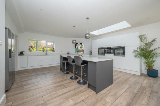 Open Plan Kitchen/Dining/Family Room