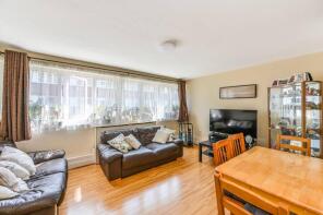 50, Mccarthy Court, Banbury Street, London SW11 3ET