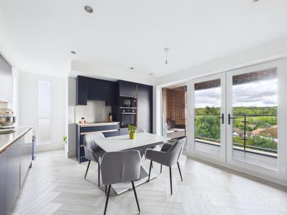 Kitchen/ Living Area