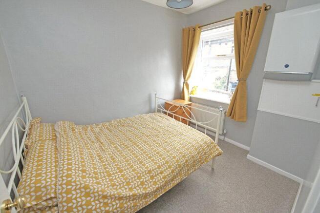 2 bed Terraced for sale Image 8