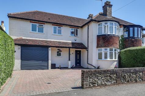Brian Avenue, Sanderstead, Surrey, CR2 9NG
