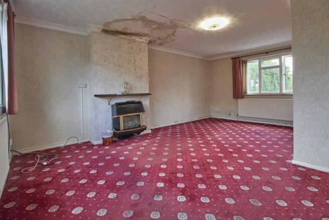 Through lounge dining room
