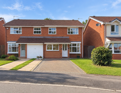 Woodbury Grove, Solihull, B91 3XA