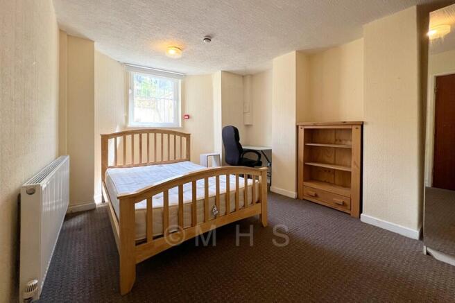 6 bed Terraced for sale Image 5