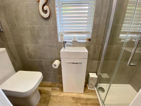 Ensuite