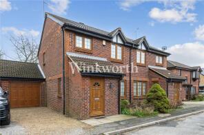 37, Crothall Close, London N13 4BN