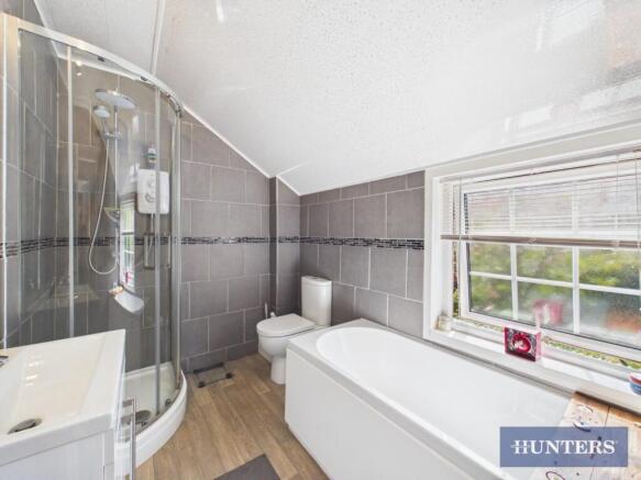 3 bed Terraced for sale Image 8