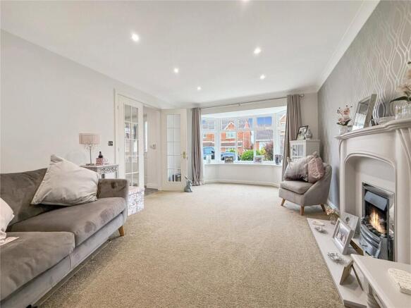 4 bed Detached for sale Image 10