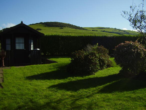 Photo 10