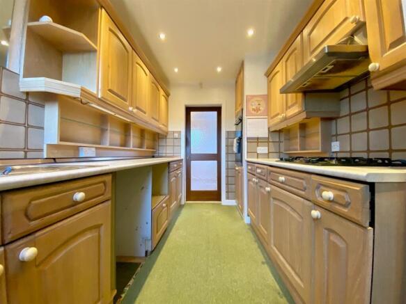 Bramleys Estate Agents - Springfield Avenue - Honl