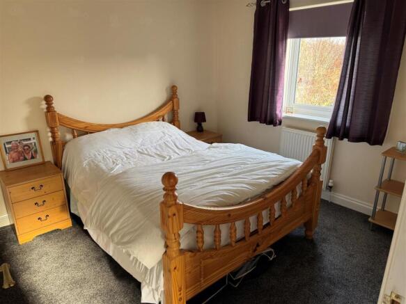 Bedroom,..jpg