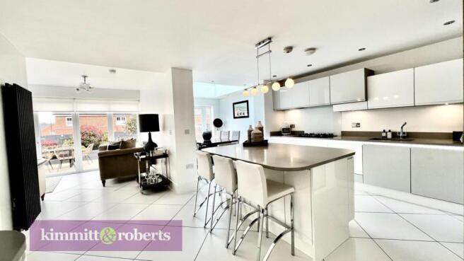 Kitchen/Garden/Famil