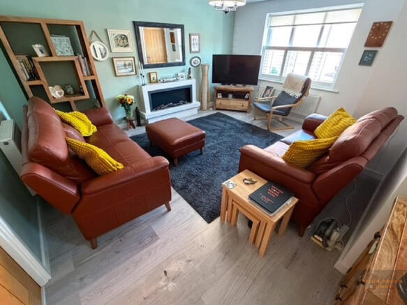 lounge add 2