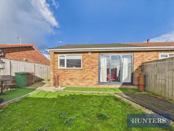 1 bed Semi-Detached Bungalow for sale Image 10