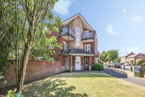 2 Spruce Road, Nuneaton, CV10