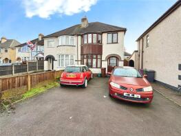 44, Sundour Crescent, Wolverhampton WV11 1AX