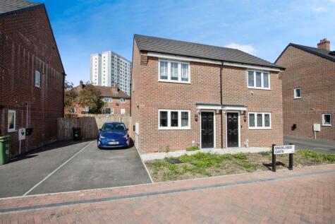 Brooklands Garth, Leeds