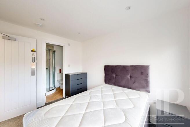 Double Bedroom