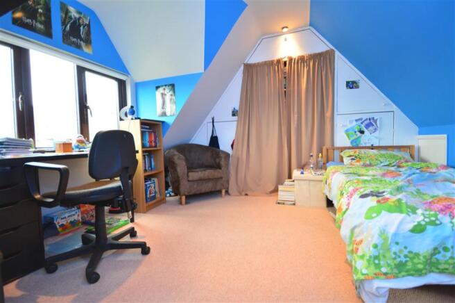 Photo 9
