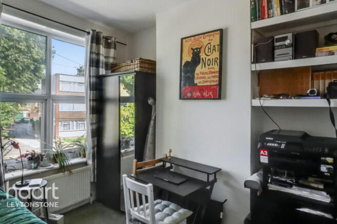 Photo 18
