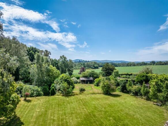 Gardens & View