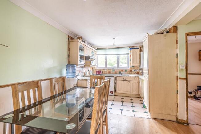 Dining/Kitchen