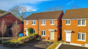 34, Dragon Rise, Norton Fitzwarren, Taunton TA2 6FB