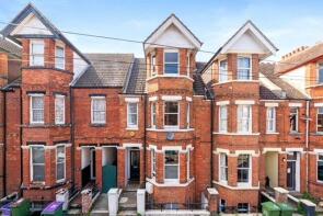 31, Radnor Park Crescent, Folkestone CT19 5AS