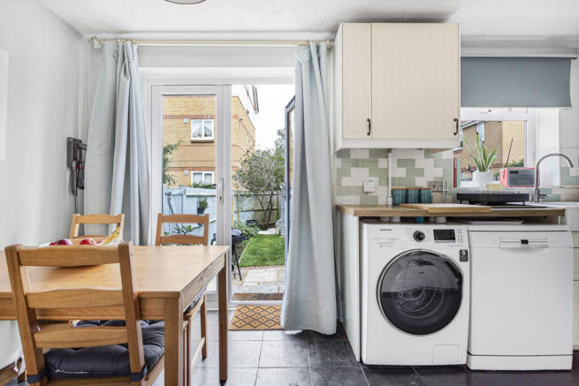Kitchen/Dining
