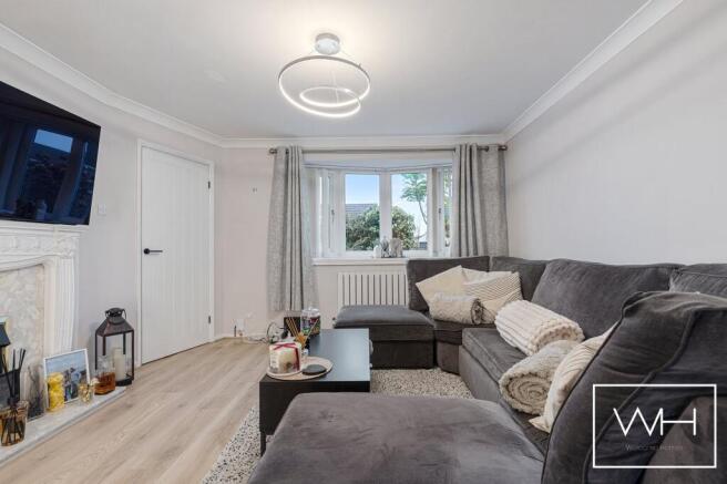 12 Thornham Close, A