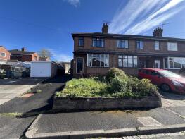 9, Vicarage Crescent, Newcastle Under Lyme ST5 1NJ