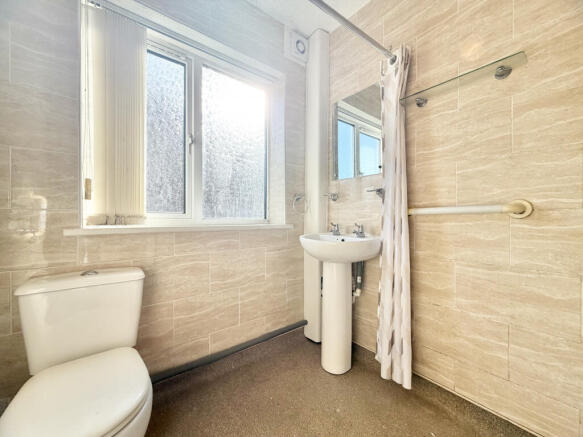 2 bed Bungalow to rent Image 7