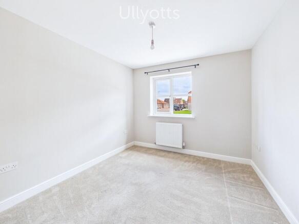2 bed Semi-Detached Bungalow for sale Image 8