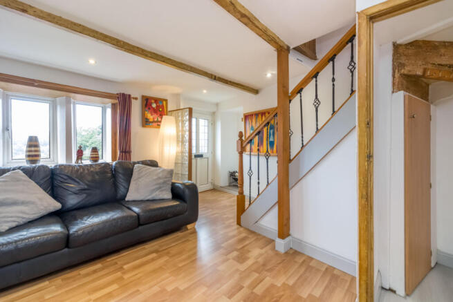 2 bed Terraced to rent Image 4