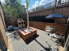 Flat 2, 57, Whytecliffe Road South, Purley CR8 2FG
