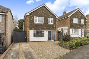 7, Monmouth Road, Dunstable LU5 6NE