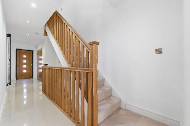 4 bed Terraced for sale Image 5
