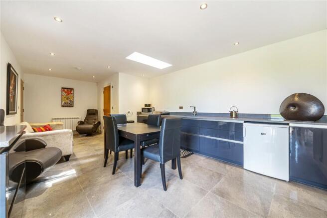 Annexe Kitchen