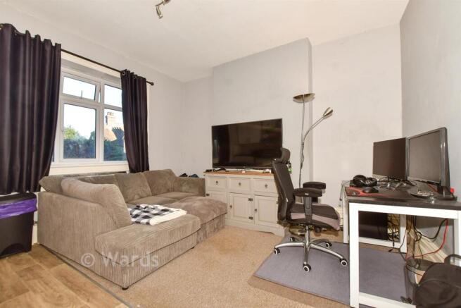 Lounge/ Kitchen