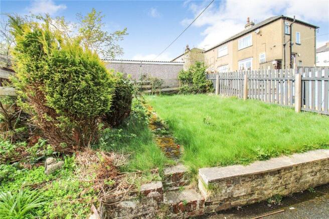 2 bed Semi-Detached for sale Image 8
