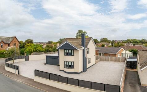 7 Summergate Road, Annan, DG12