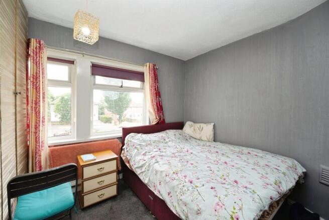 3 bed Semi-Detached for sale Image 9
